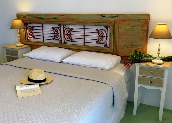 Feriehus Aegean Blue Mandrakia